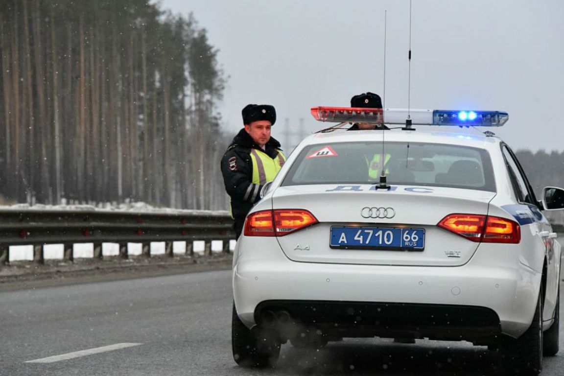 В прошлом году инспекторы задержали на свердловских дорогах 1640 нетрезвых  водителей - «Уральский рабочий»